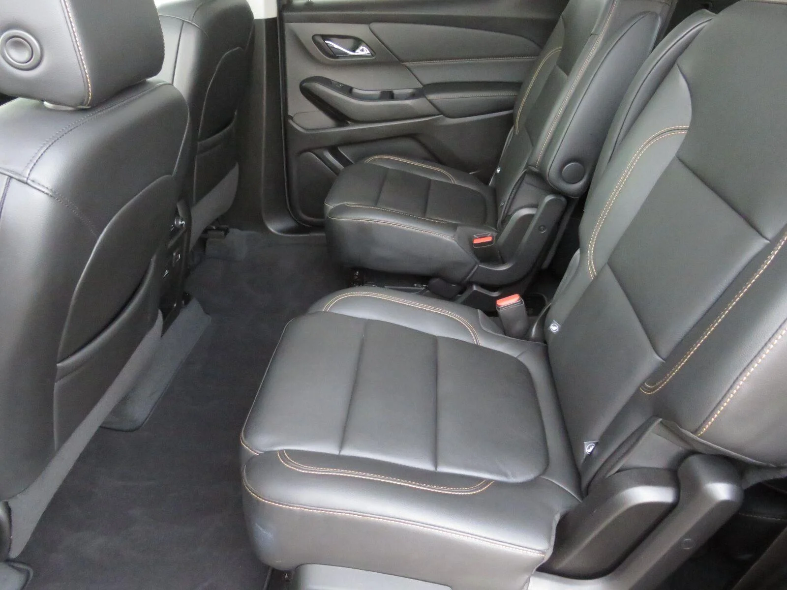 Used 2021 BLACK CHERRY METALLIC Chevrolet LT Leather image 21