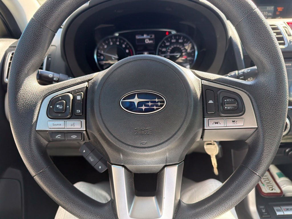 Used 2017 White Subaru 2.5i Premium image 2
