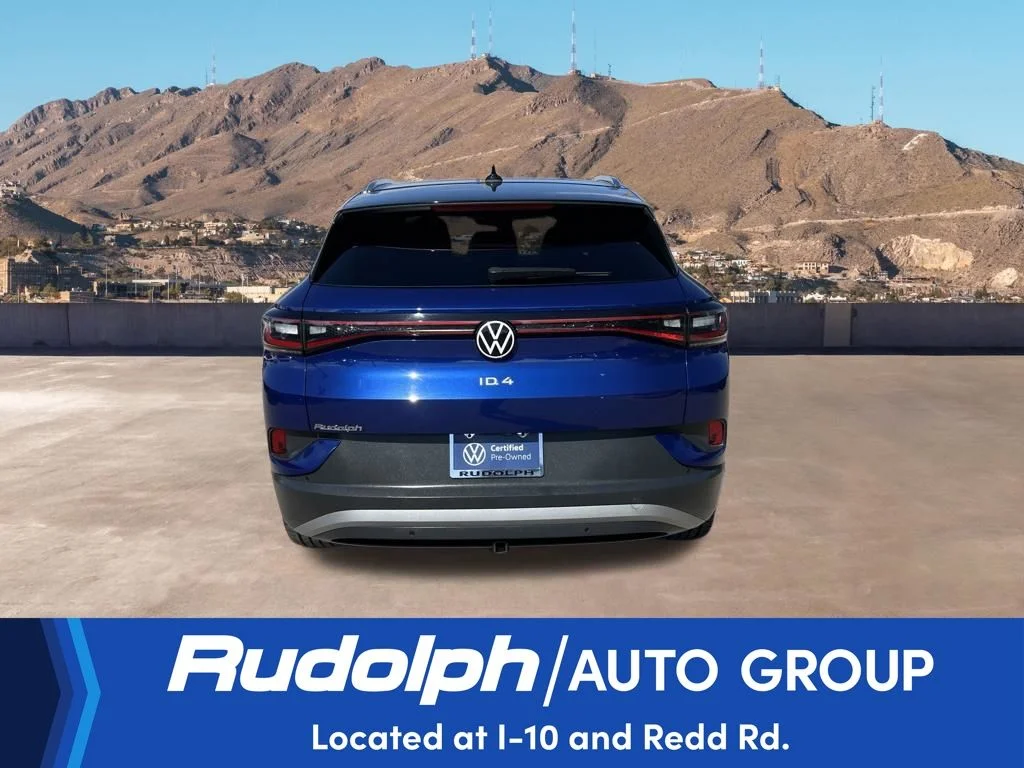 Used 2022 Blue Volkswagen Pro S image 4