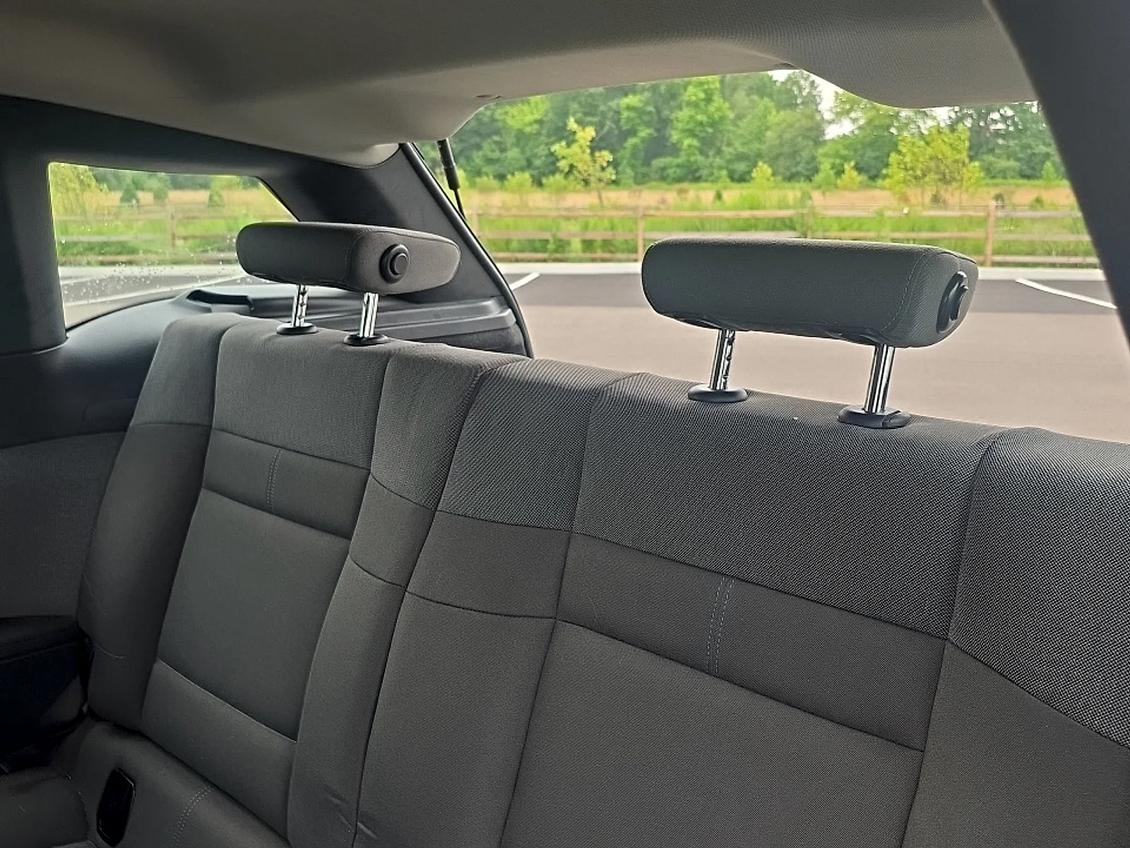 Used 2017 Protonic Blue Metallic w/Frozen Gray Accent BMW 94 Ah w/Range Extender image 7