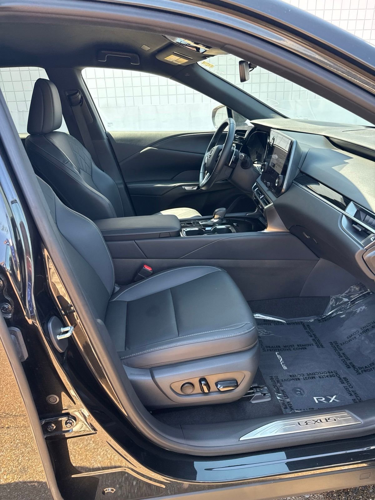 2024 Lexus RX 350 - Photo 11