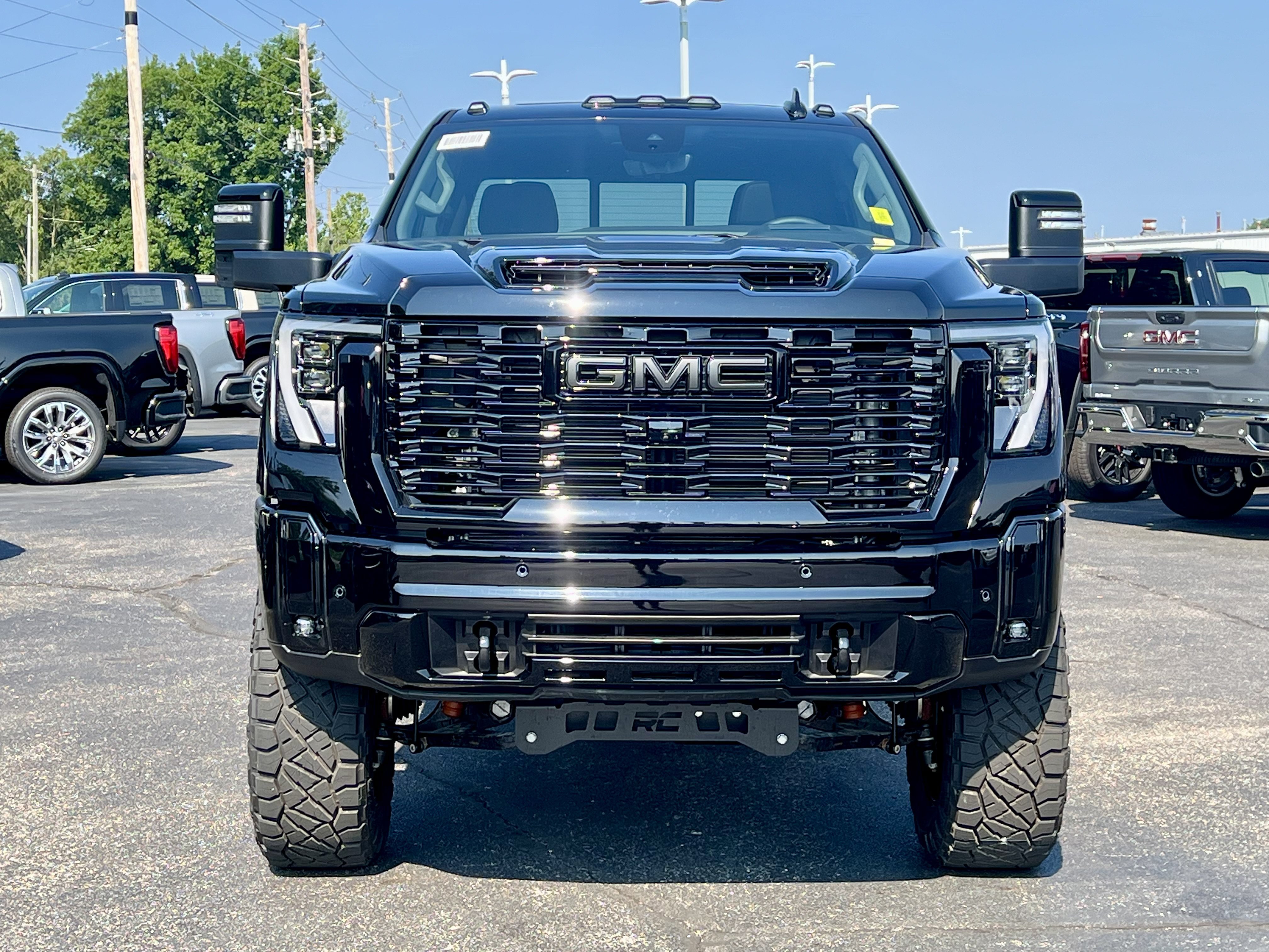 New 2026 Onyx Black GMC Denali image 4