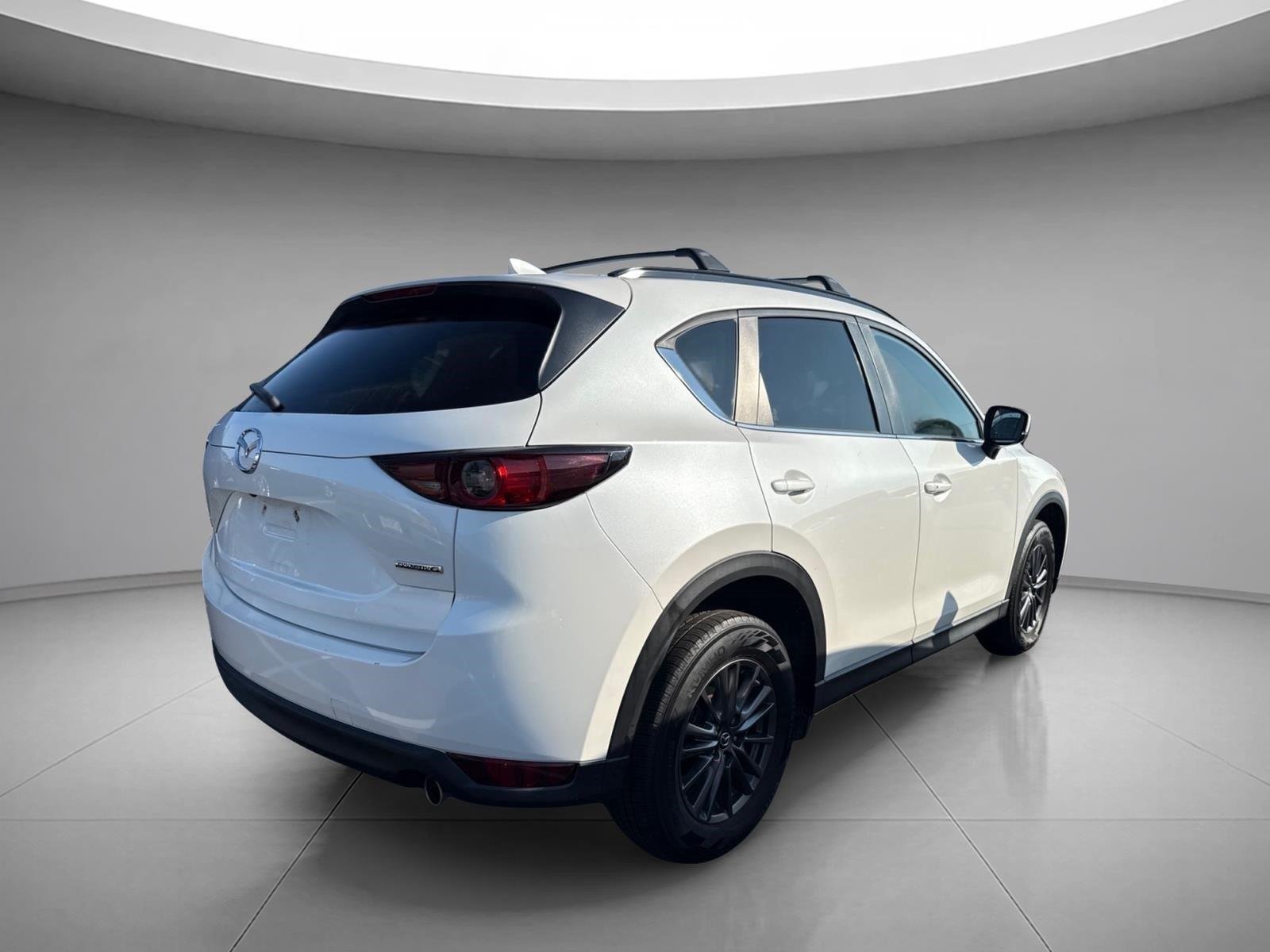 Used 2020 Snowflake White Pearl Mica Mazda Touring image 17