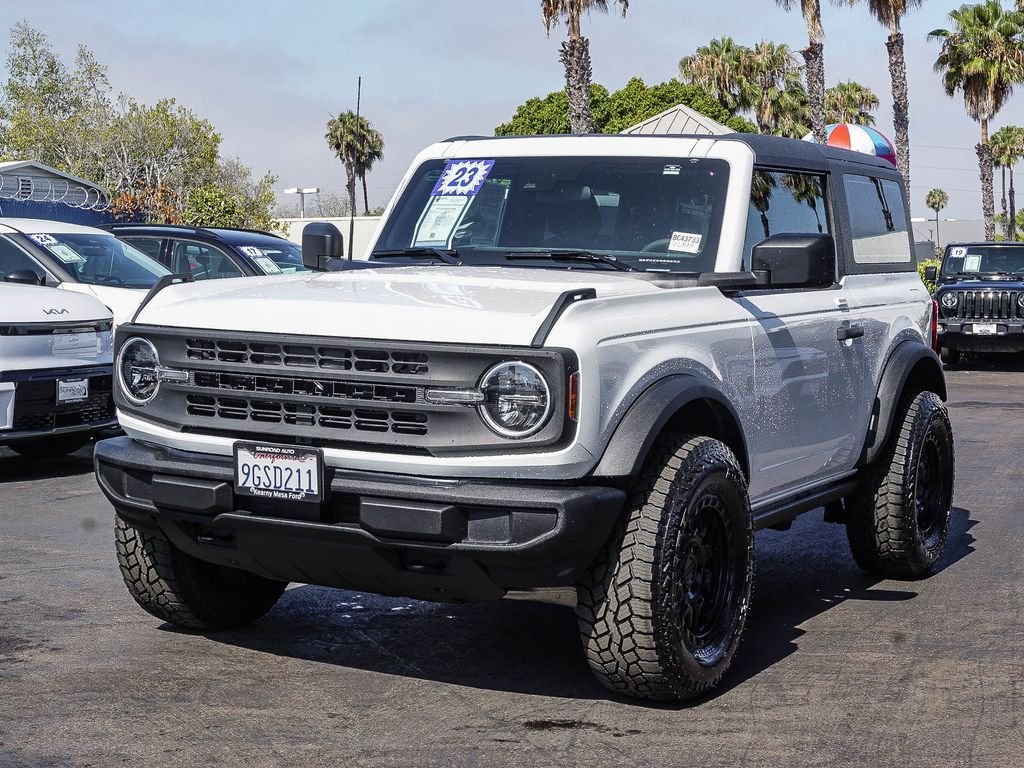 Used 2023 White Ford Base image 4