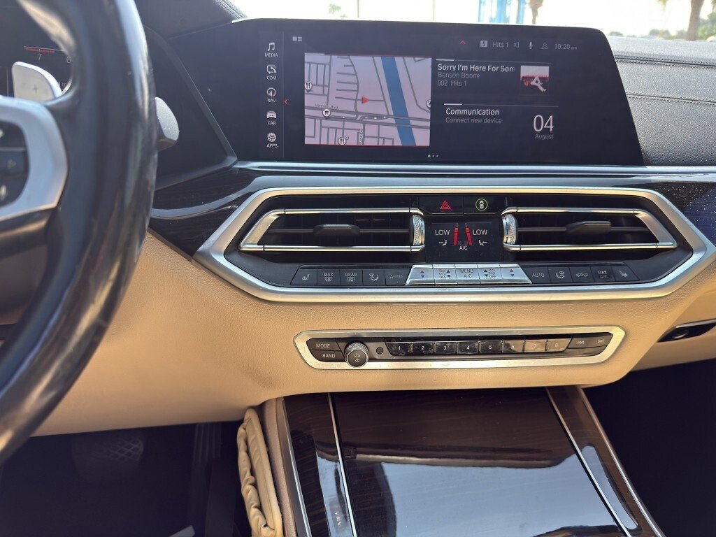 Used 2019 WHITE BMW xDrive40i image 14