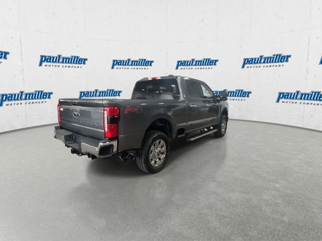 New 2026 Gray Ford Lariat image 10