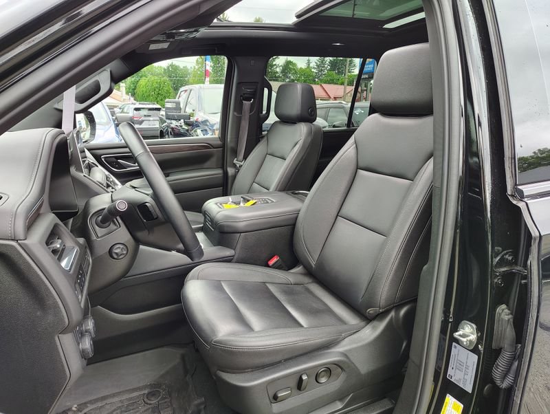 Used 2024 Black Chevrolet Z71 image 10
