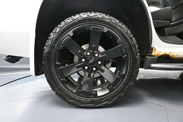 2016 Chevrolet Tahoe LTZ - Photo 16