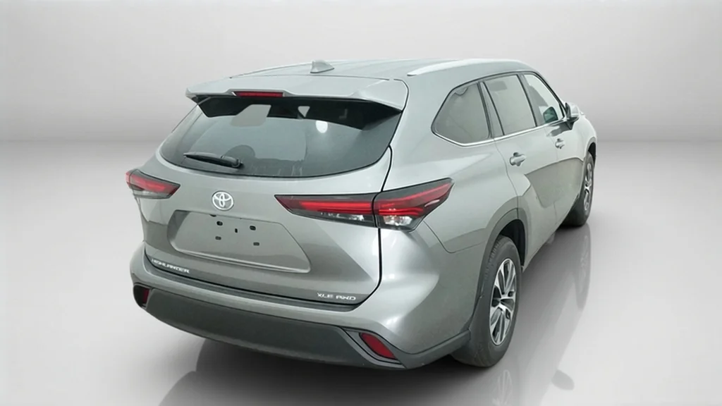 New 2026 Heavy Metal Toyota XLE image 11