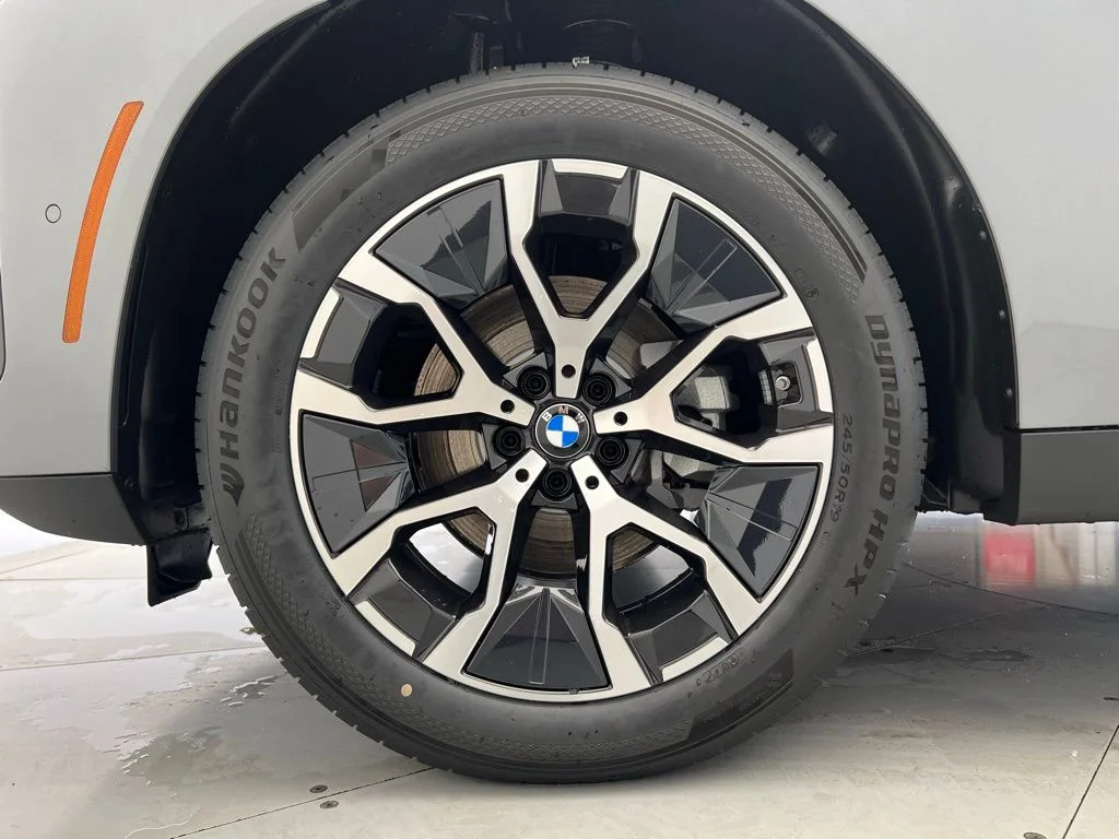 New 2026 Skyscraper Grey Metallic BMW 30 xDrive image 21