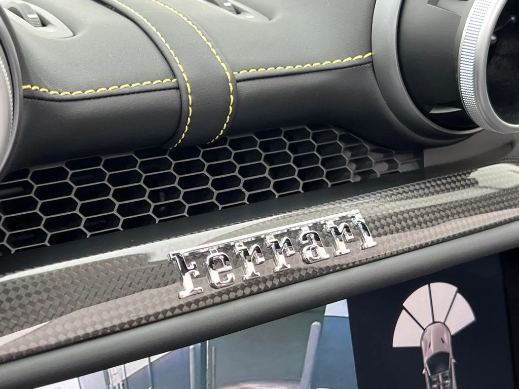 Used 2022 Yellow Ferrari M image 28