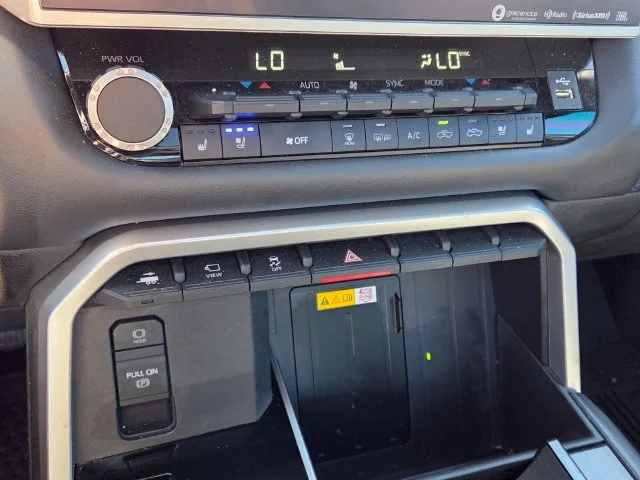 Used 2022 Gray Toyota Platinum image 21