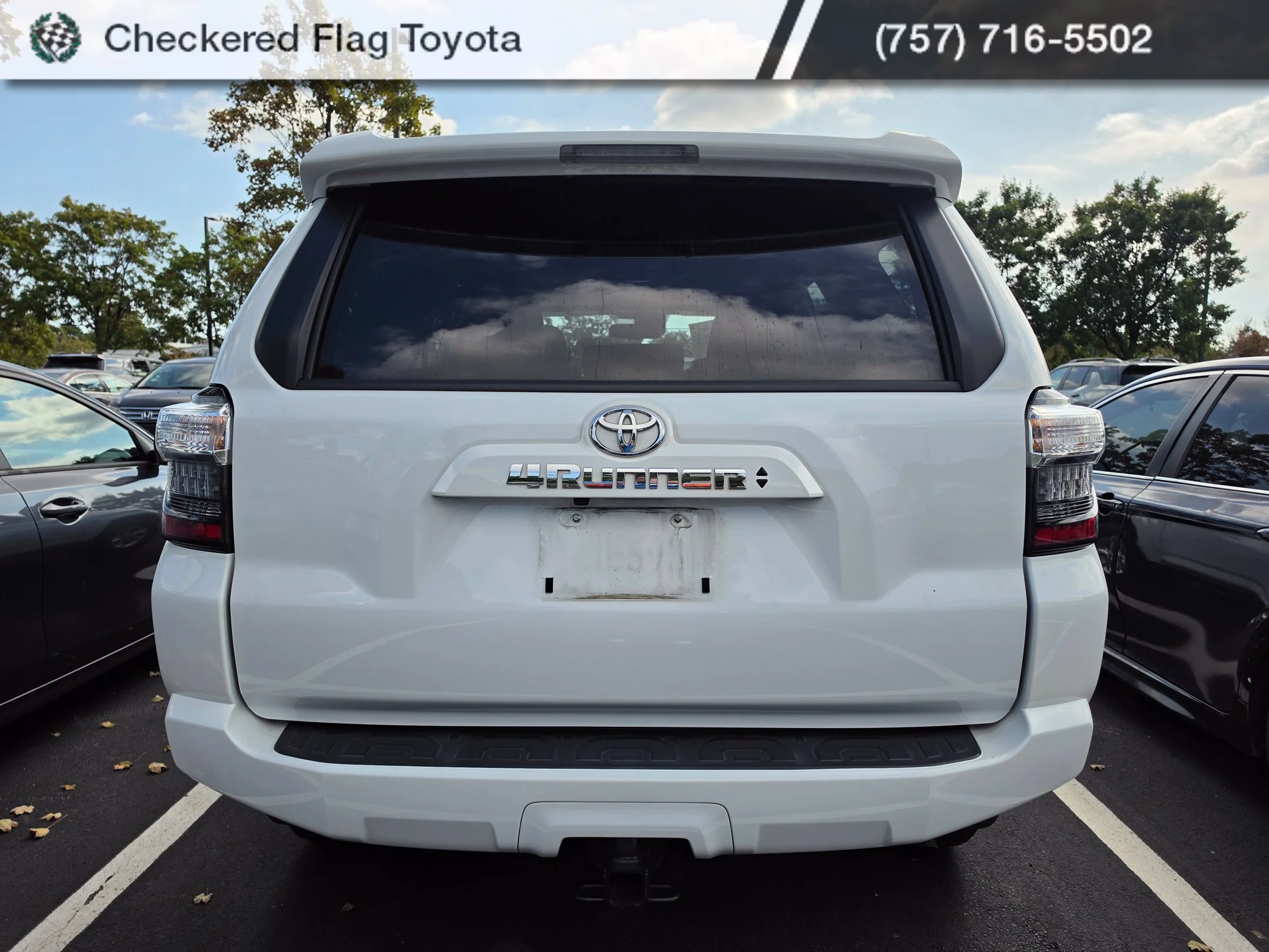 Used 2024 Ice Cap Toyota SR5 Premium image 5