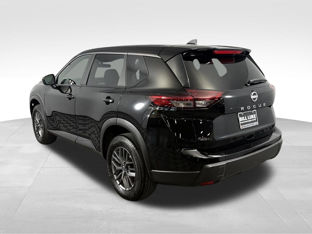 Used 2026 Super Black Nissan SV image 8