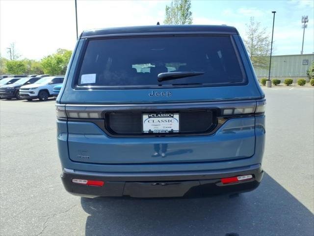 New 2026 Steel Blue Exterior Paint Jeep Grand Wagoneer image 16