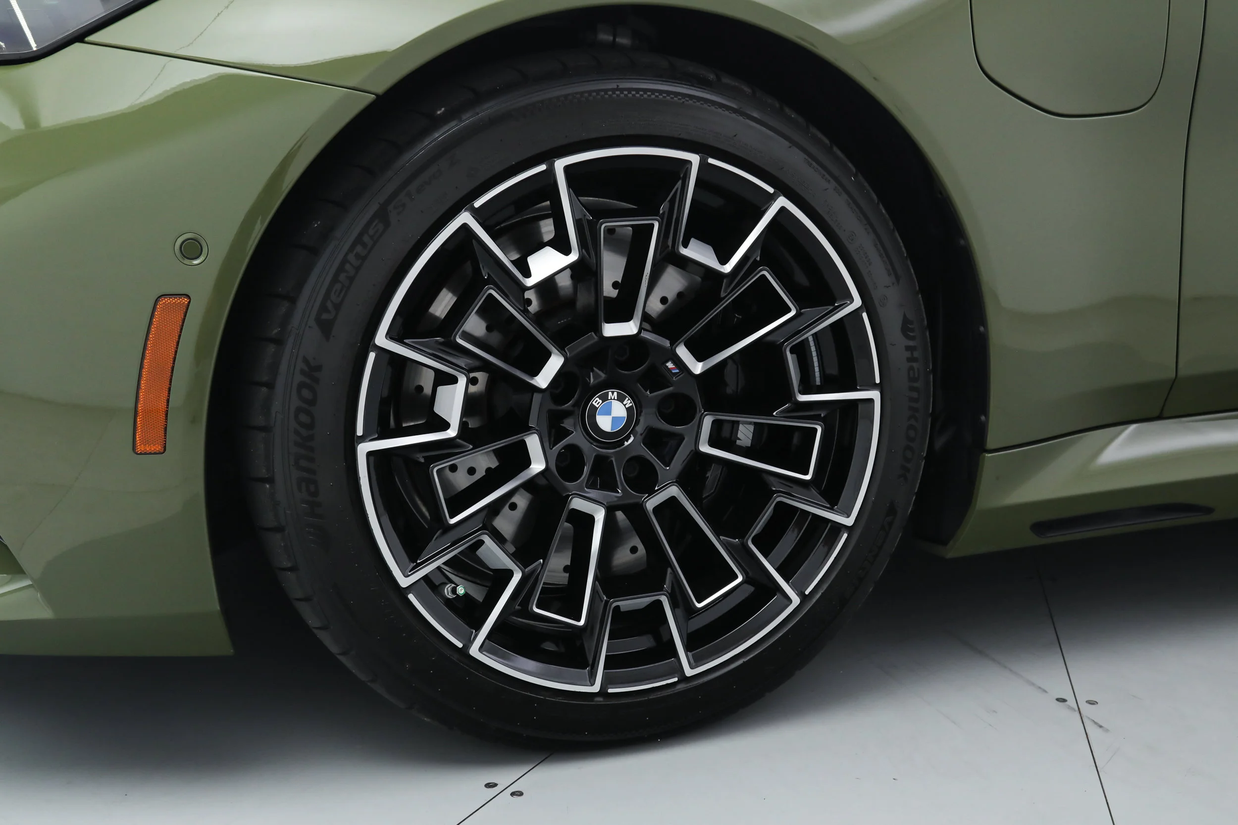 Used 2026 Green BMW  image 14