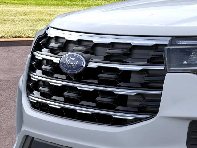 New 2026 Space White Metallic Ford Active™ image 17