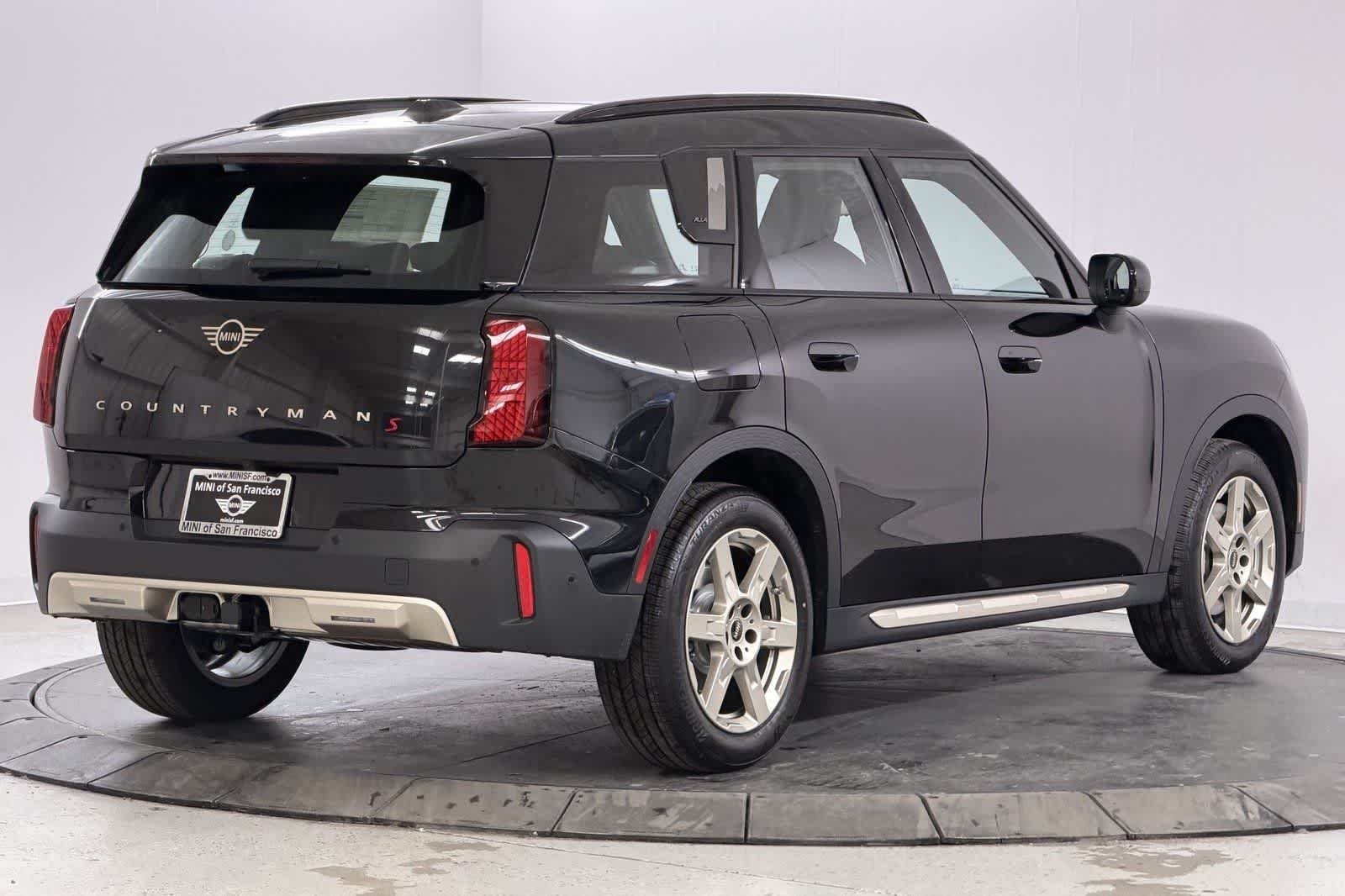 2027 MINI Countryman S - Photo 2