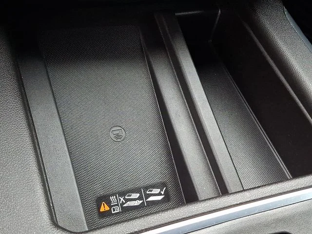 Used 2022 Blue Chevrolet LTZ image 26
