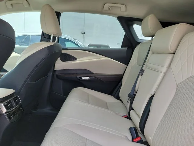 Used 2024 Silver Lexus 350 image 11