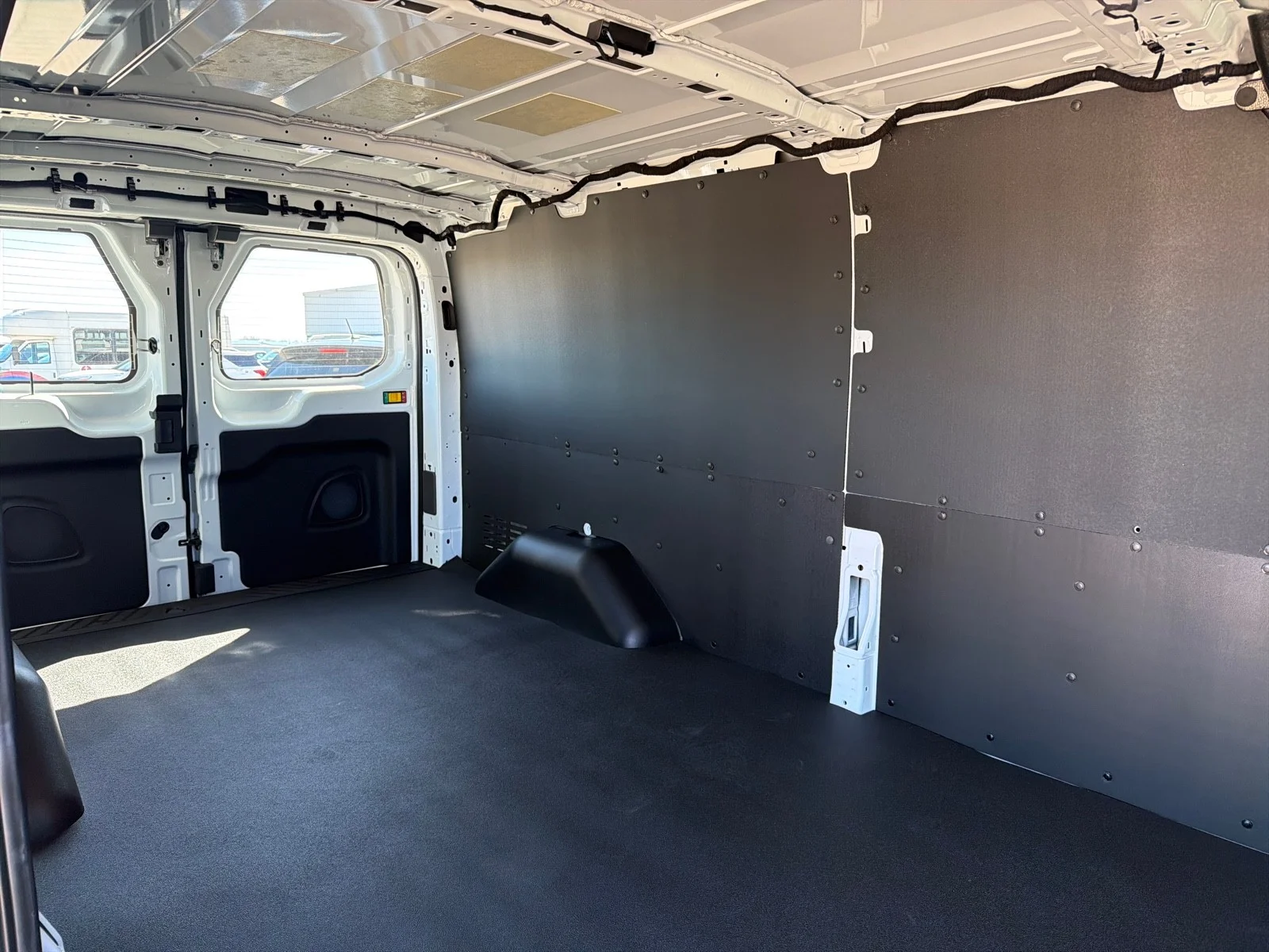New 2026 Oxford White Ford Cargo Van image 12
