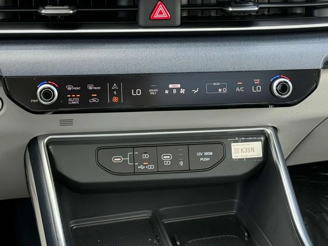2026 Kia Carnival SX - Photo 21