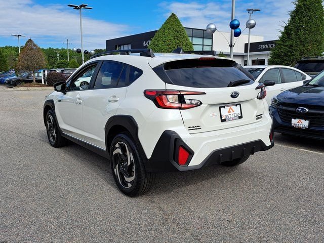 New 2026 CRYSTAL WHITE PEARL Subaru Limited Hybrid image 4