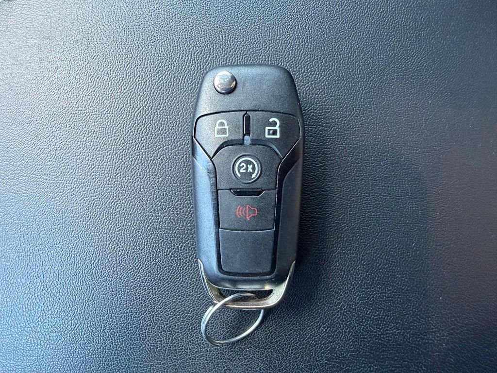 Certified Used 2024 Blue Ford XLT image 30