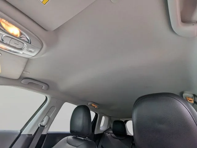 Used 2021 Green Jeep Trailhawk image 21