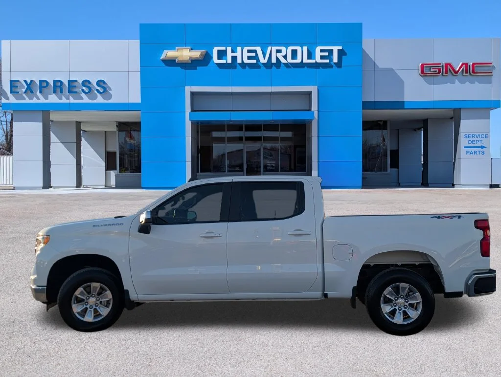 New 2026 Summit White Chevrolet LT image 6