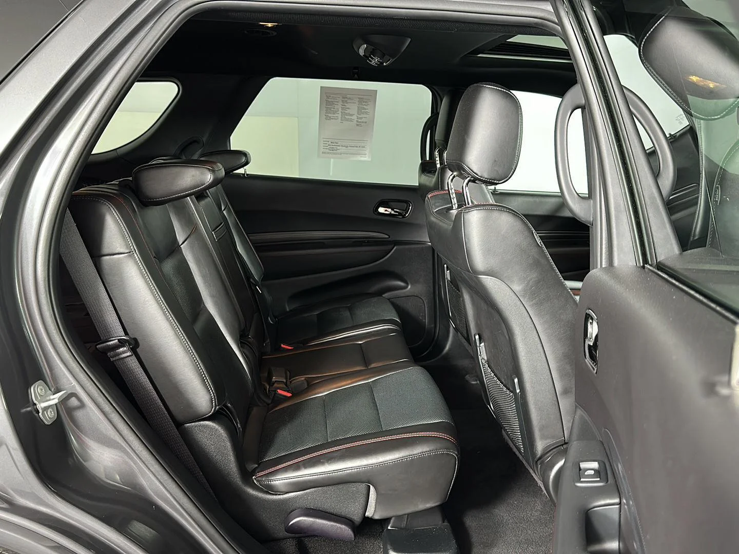 Used 2025 Vapour Grey Dodge R/T image 34