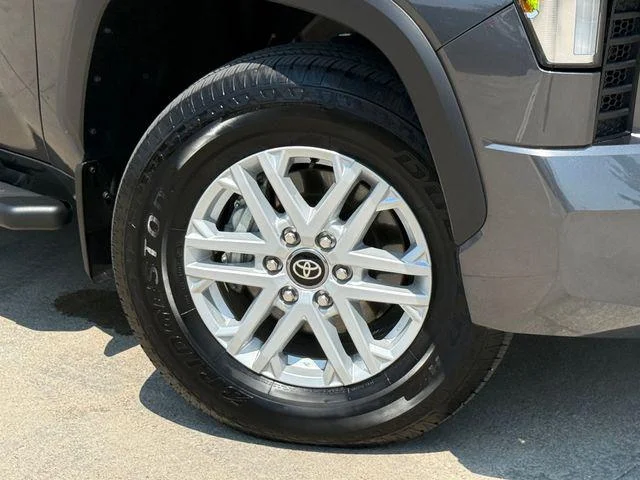 Certified Used 2026 MAGNETIC GRAY MET. Toyota SR5 image 35