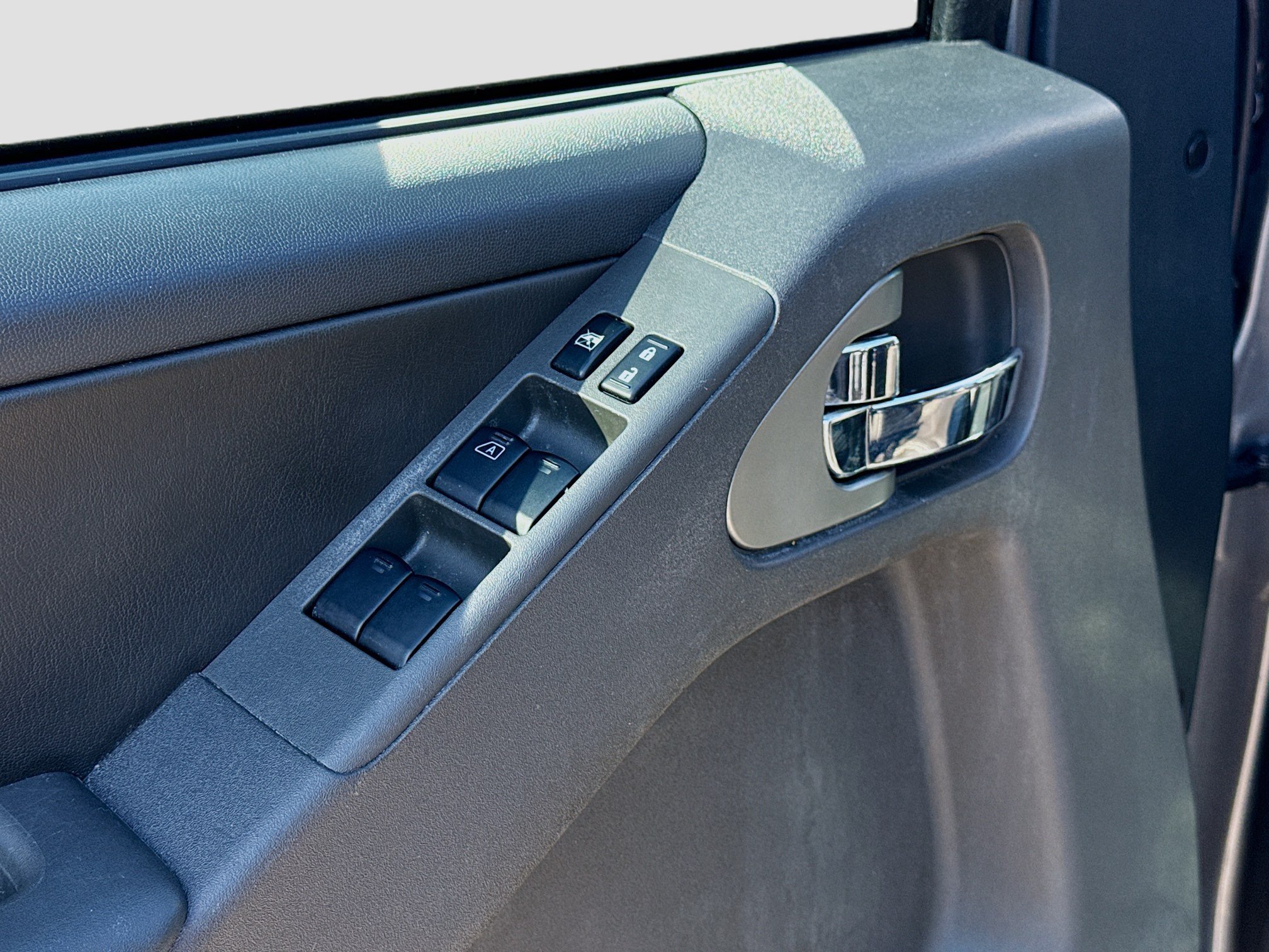 Used 2021 Gun Metallic Nissan PRO-4X image 21