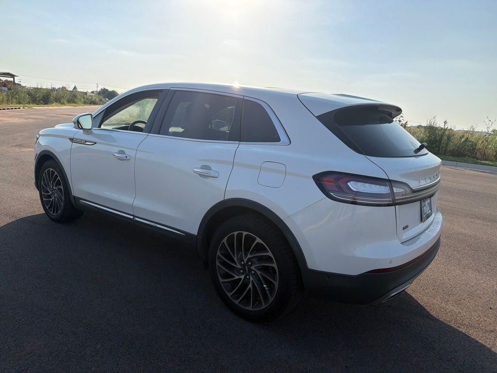 Used 2020 Pristine White Lincoln Reserve image 6