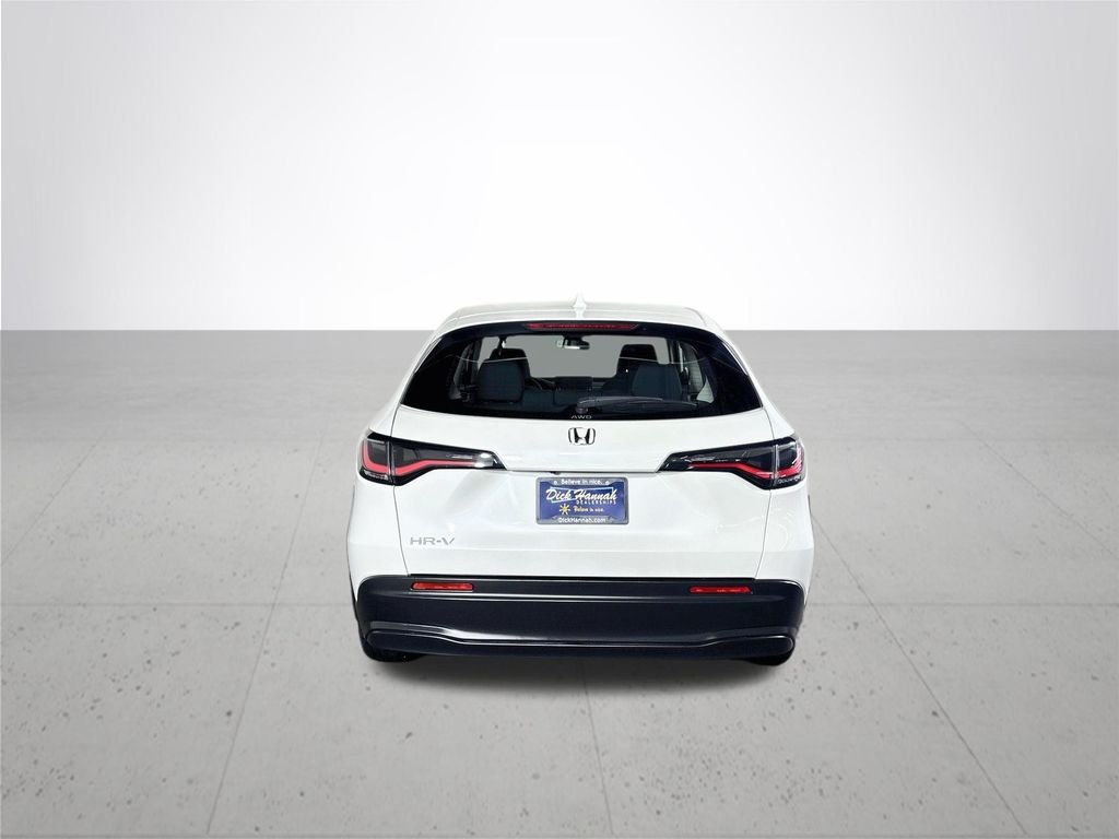 Used 2024 Platinum White Pearl Honda LX image 7