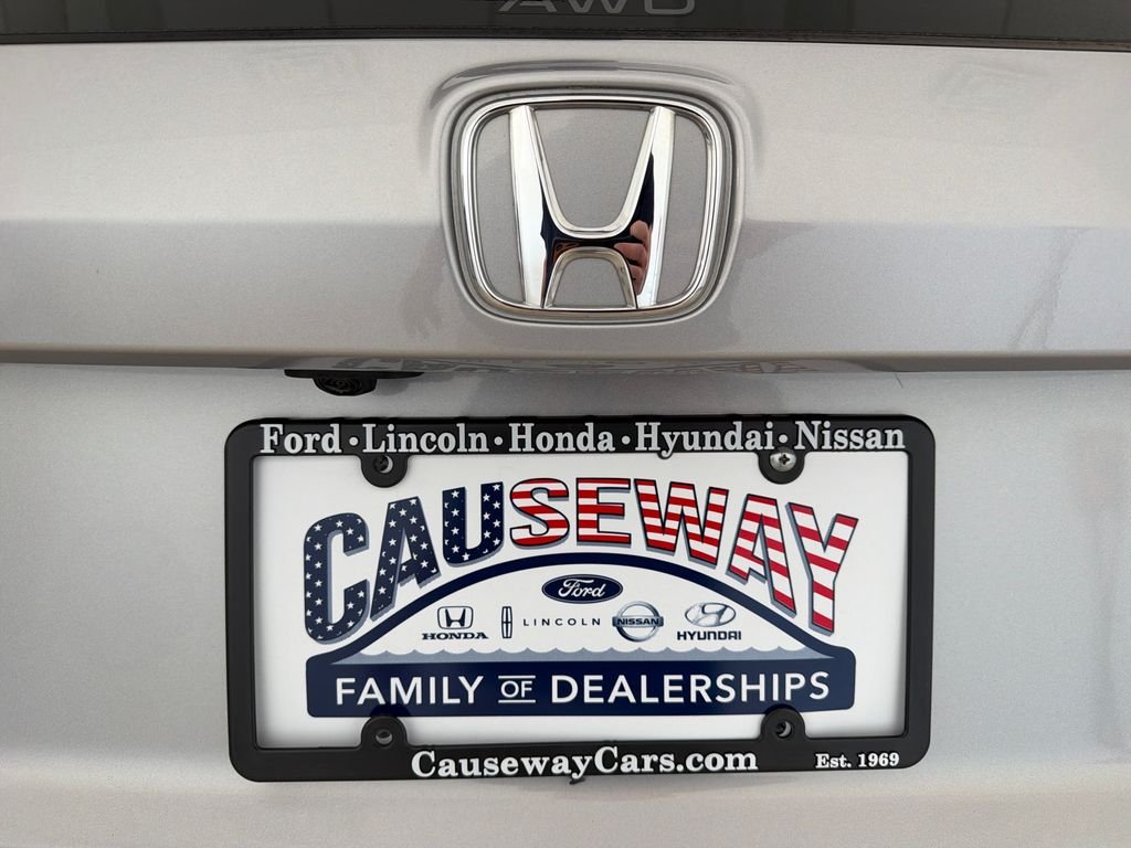Used 2023 Silver Metallic Honda EX image 33