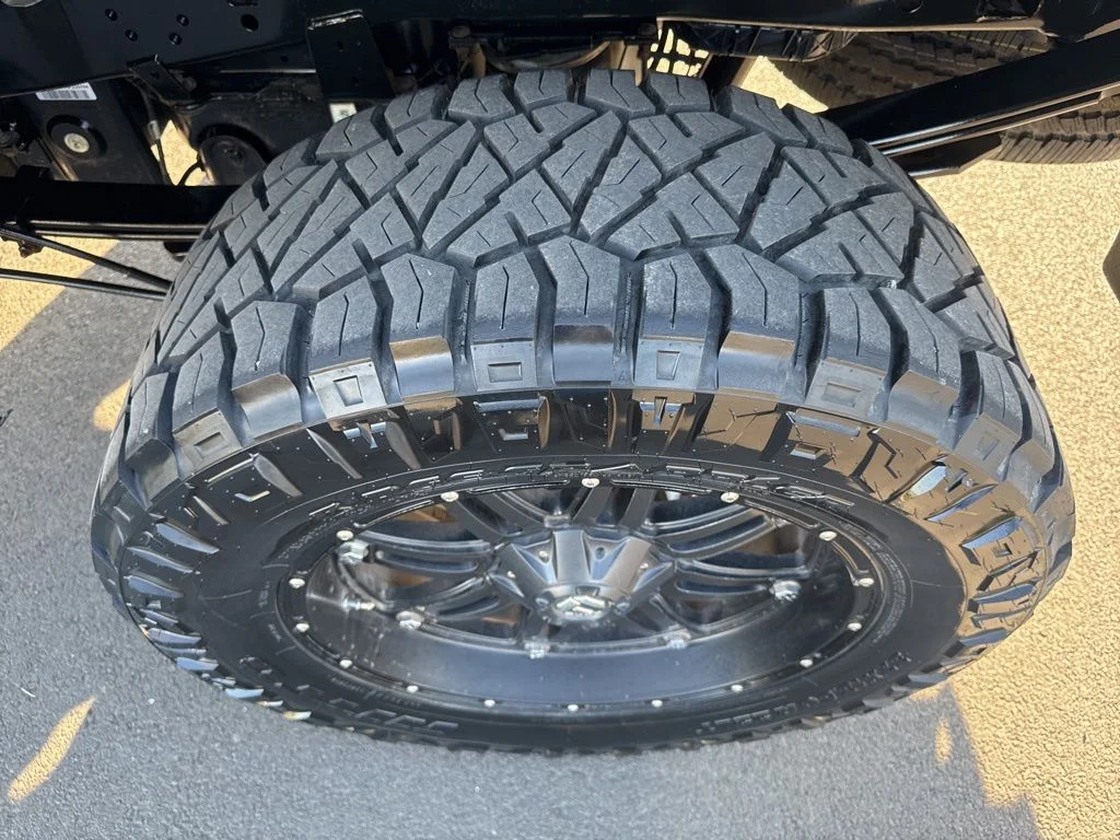Used 2019 Magnetic Metallic Ford XLT image 10