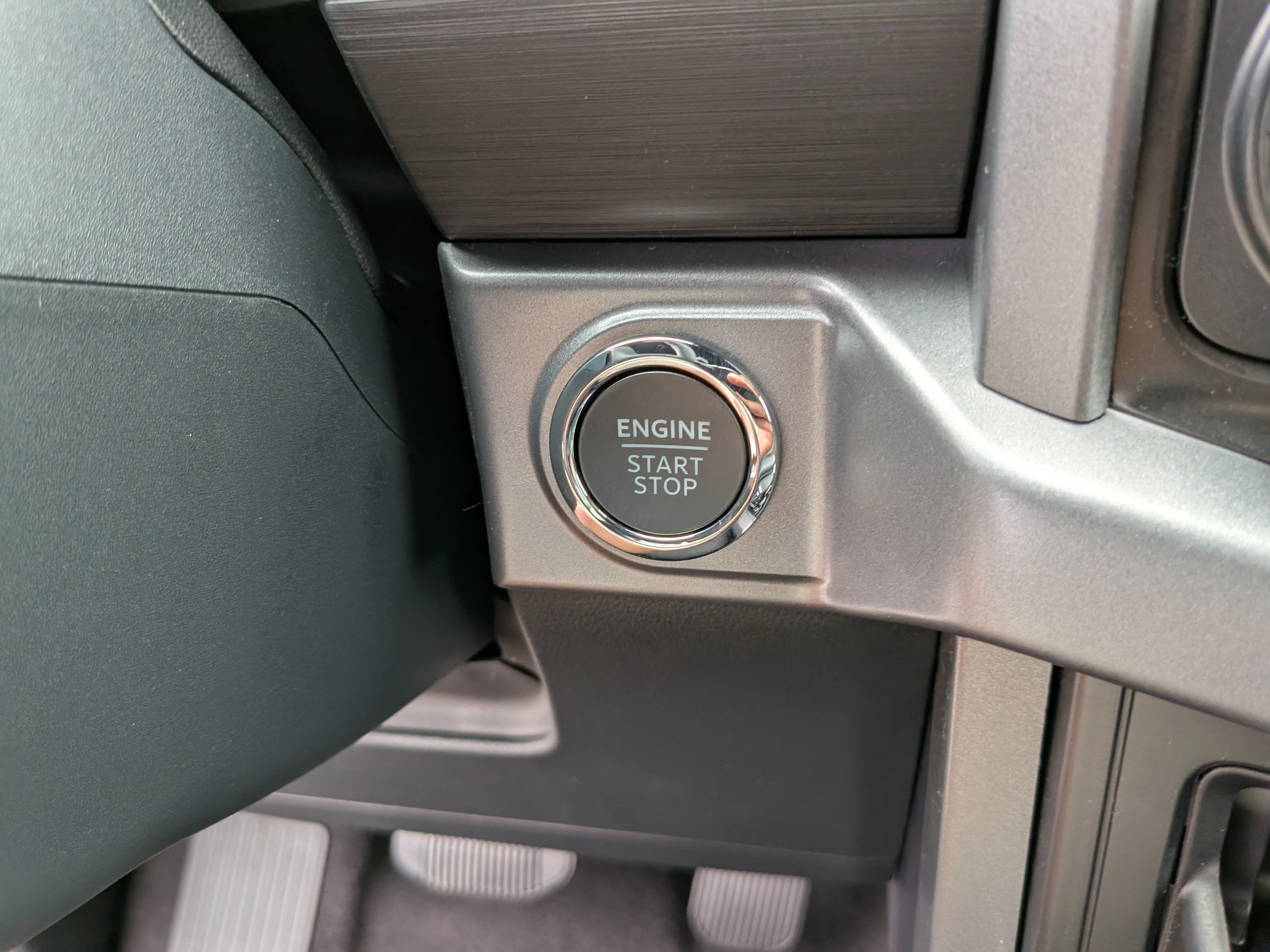 New 2026 Iconic Silver Metallic Ford XLT image 26