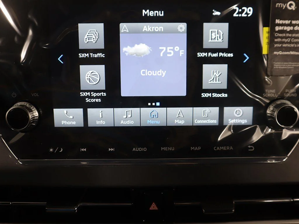 Used 2024 Red Mitsubishi SE image 43