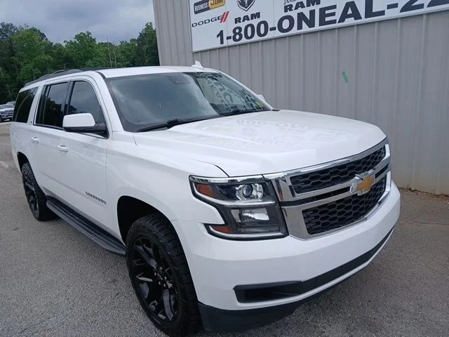 2018 Chevrolet Suburban 4WD 1500 LT's photo