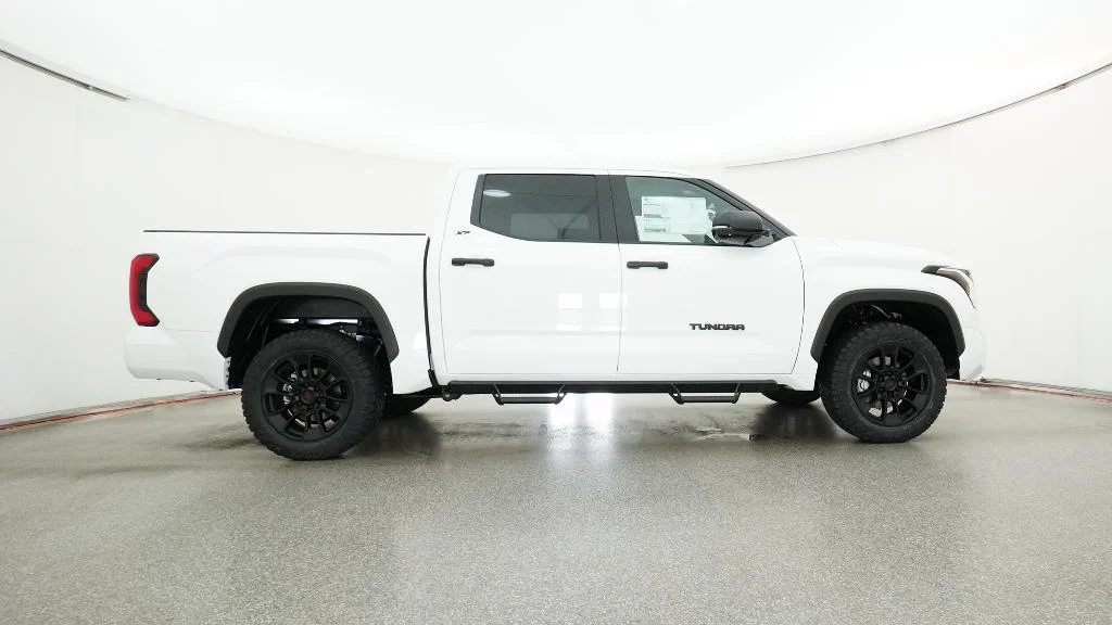 New 2026 Ice Cap Toyota SR5 image 13