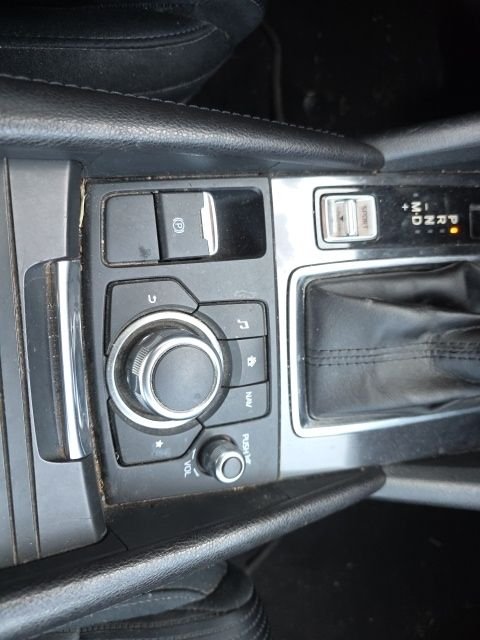 Used 2017 Blue Reflex Mica Mazda Sport image 5