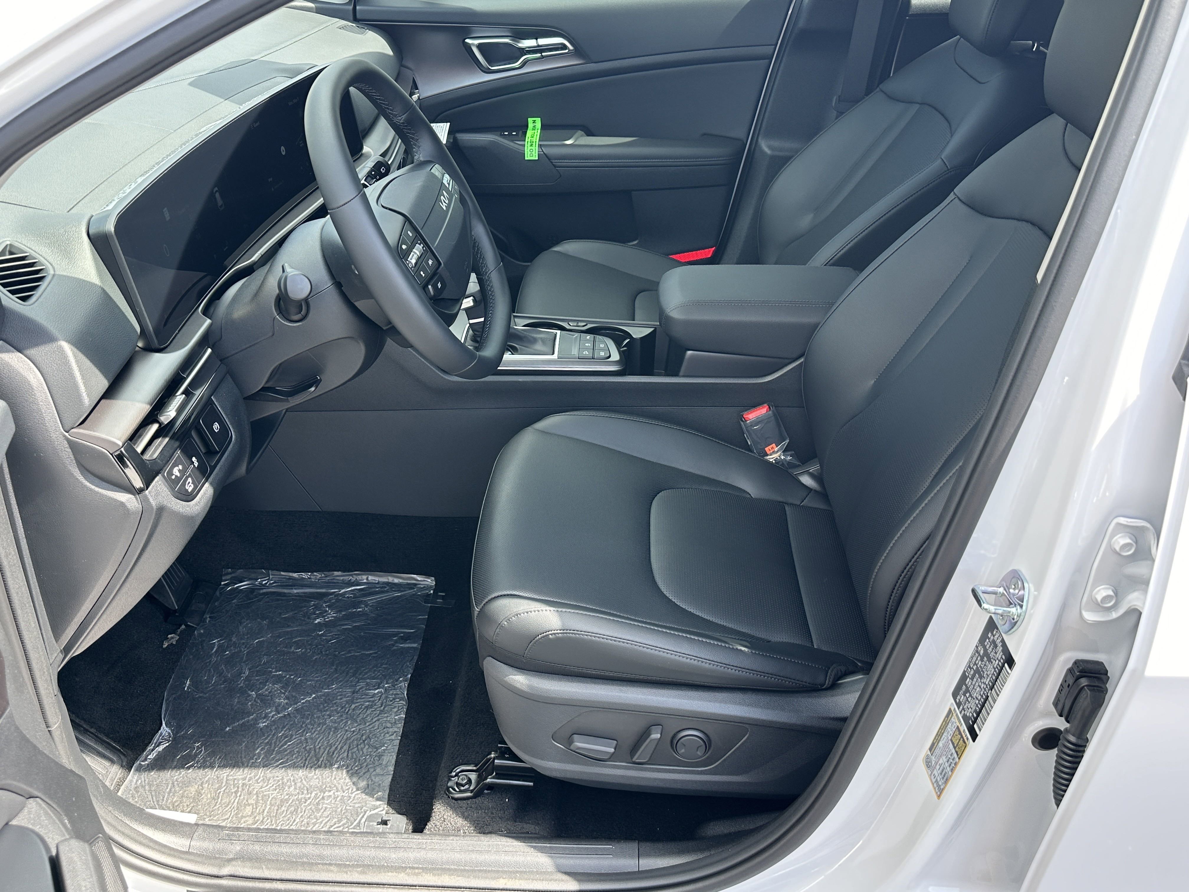 2026 Kia Sportage SX - Photo 10