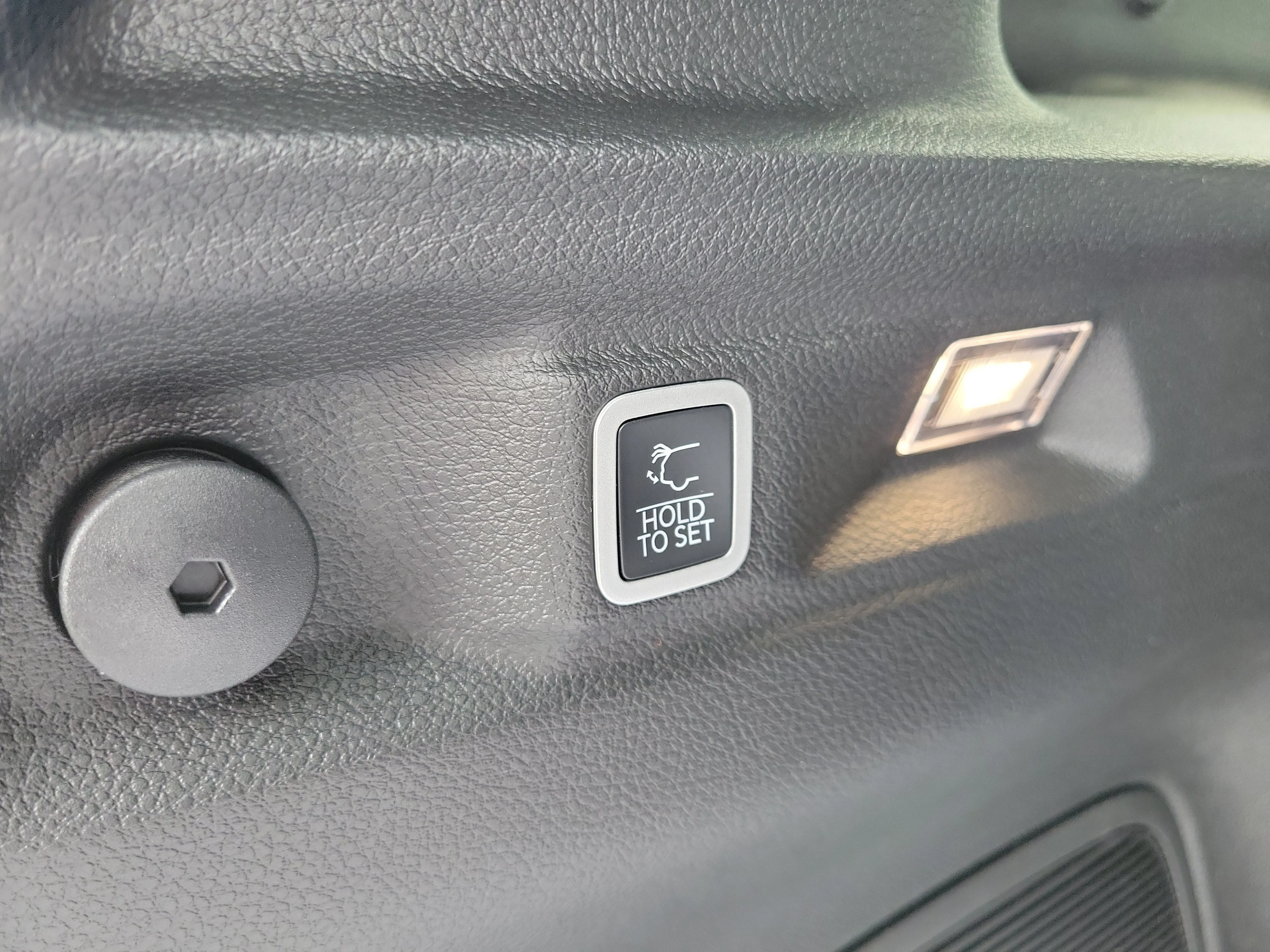 New 2026 Silver Zynith Jeep 85th Anniversary Edition image 9