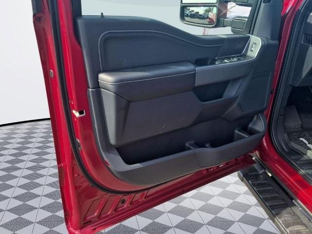 New 2026 Ruby Red Metallic Tinted Clearcoat Ford XLT image 9