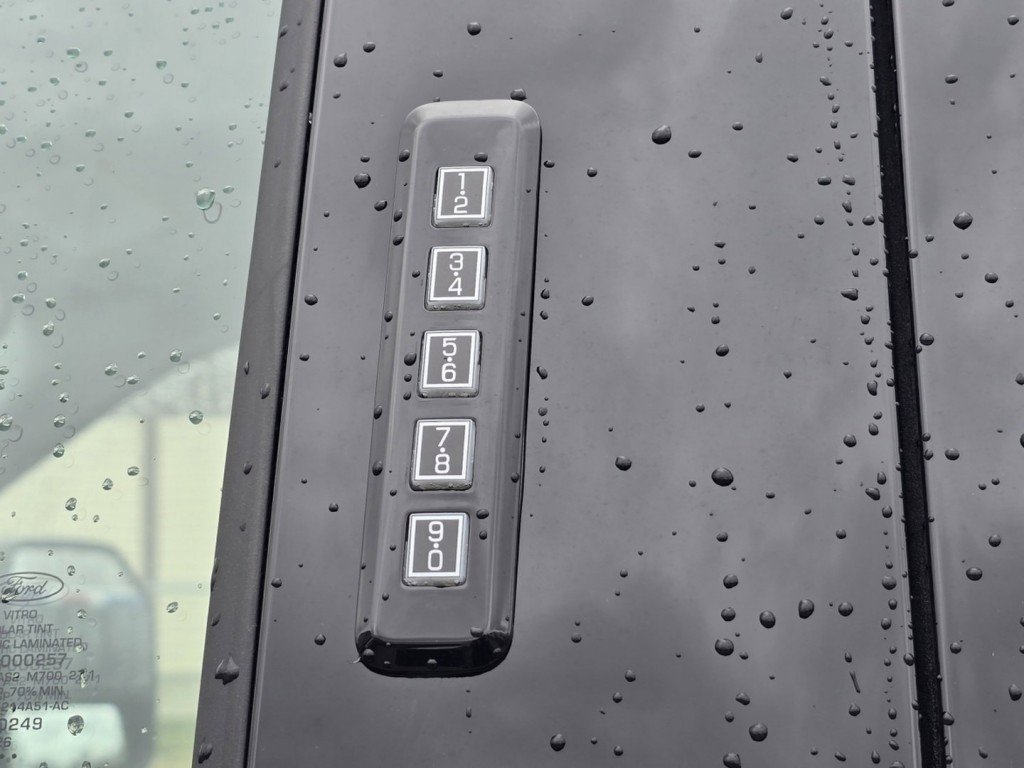 New 2026 Avalanche Ford LARIAT image 20