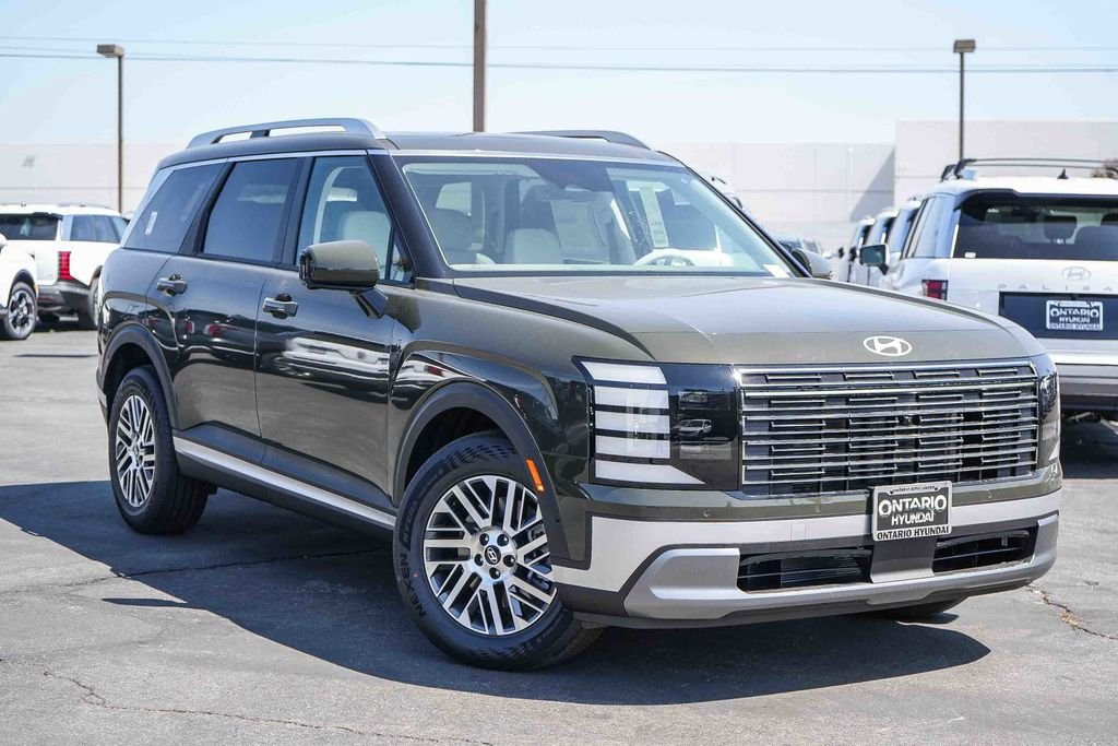 New 2026 Silver Hyundai SEL Premium image 2