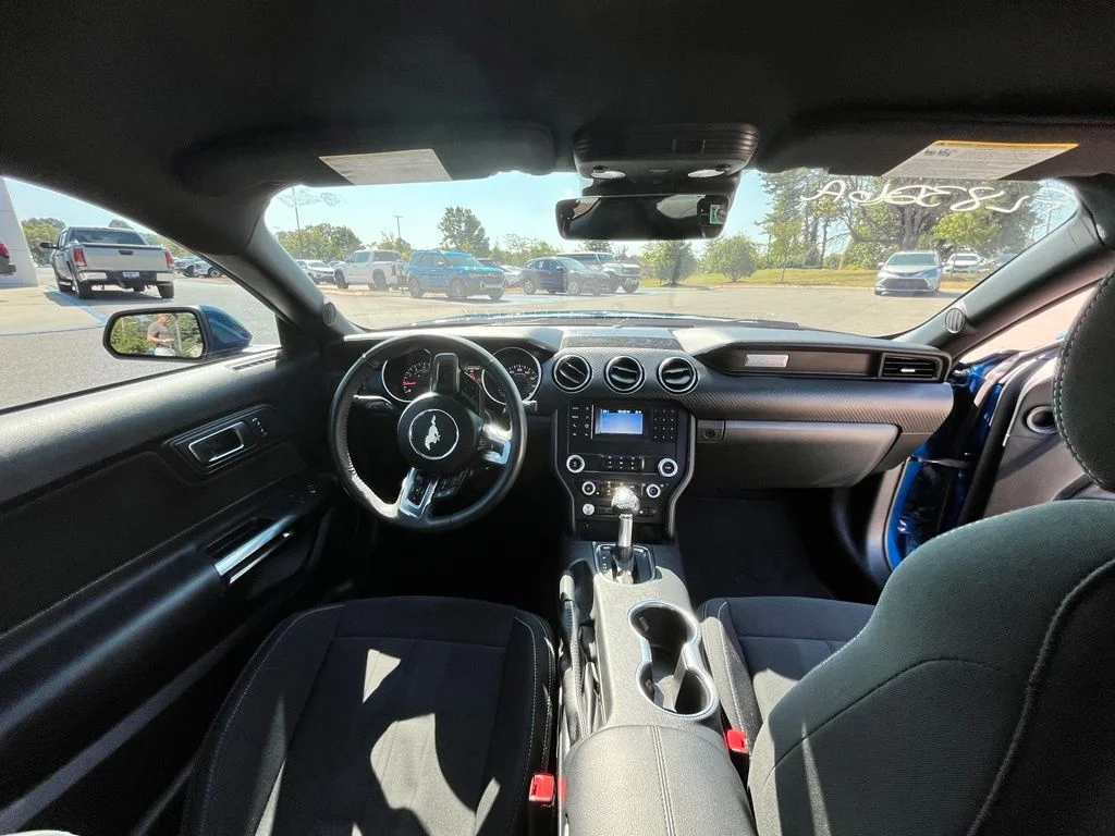 Used 2022 Blue Ford EcoBoost image 11
