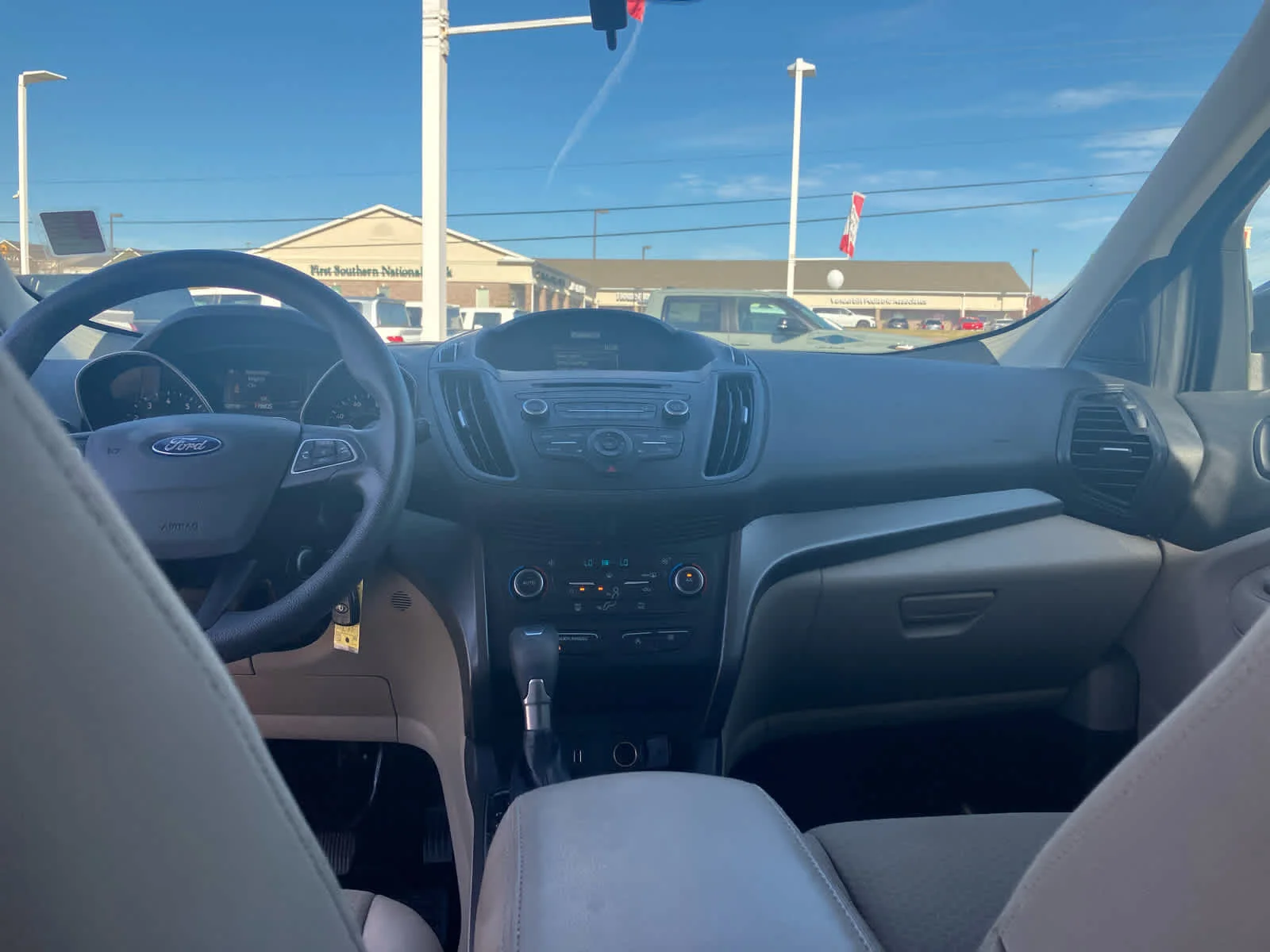 Used 2017 Magnetic Metallic Ford SE image 26