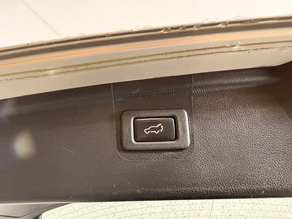 Used 2015 Gray Subaru 3.6R image 14